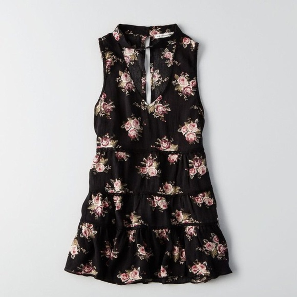 AE Floral Choker Tank